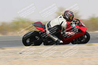 media/Mar-28-2022-Superbike Trackdays (Mon) [[b8603d0f67]]/Open Track Time/Turn 3 Inside/